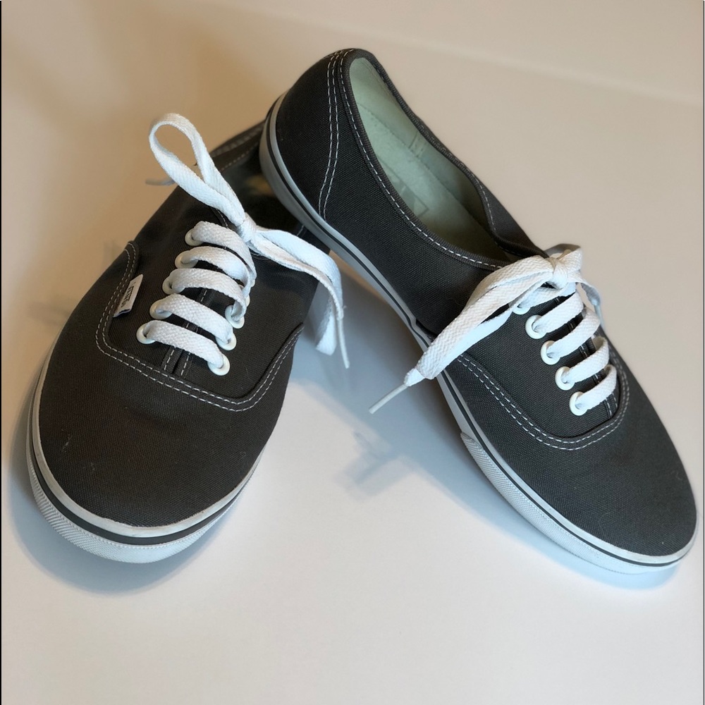 grey vans